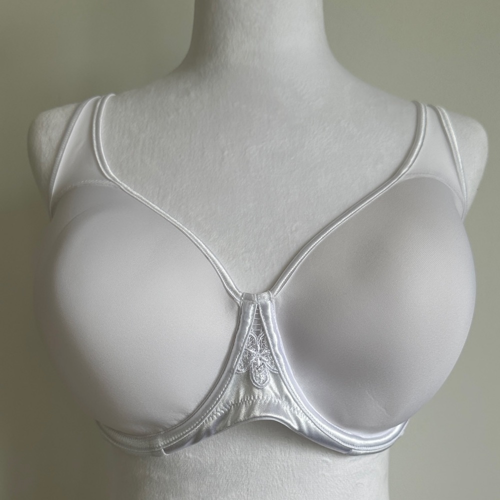 WonderBra- Classic White Bra 38DD